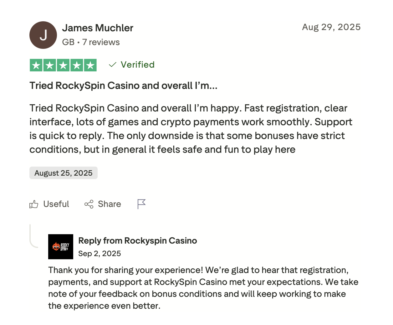 Opinia gracza James Muchler z Wielkiej Brytanii na Trustpilot, 5 gwiazdek, płatności krypto i szybki support, z odpowiedzią kasyna RockySpin
